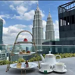 Star Residence Apartment With High Kuala Lumpur View